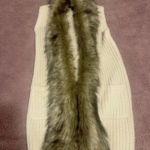 Jessica Simpson-faux-fur-cardigan